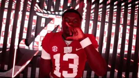 Alabama running back commit Ezavier Crowell